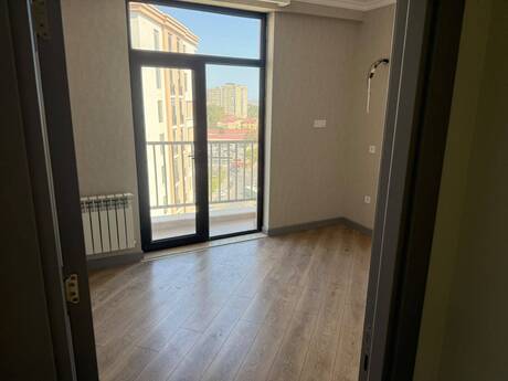 3-room apartment for rent, 73 m², West Town: 750 ₼/mo 4