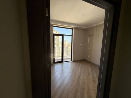 3-room apartment for rent, 73 m², West Town: 750 ₼/mo 2