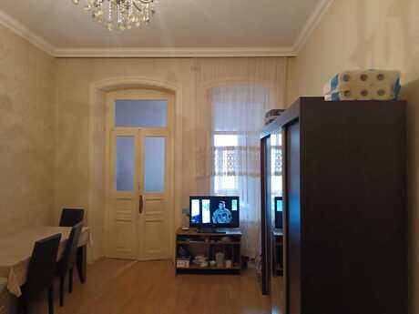 1-room apartment, 37 m², Sahil: 150 000 ₼ 2