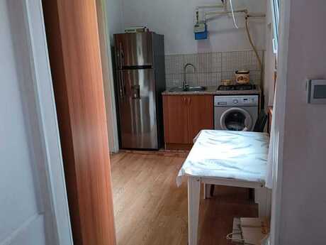 1-room apartment, 37 m², Sahil: 150 000 ₼ 4