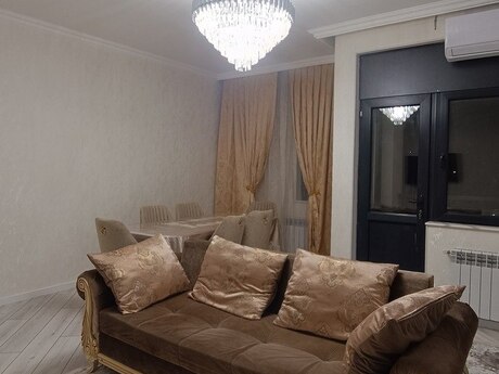 Kirayə 3 otaqlı mənzil, 90 m², 20 Yanvar: 1 000 ₼/ay 3