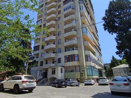 4-комнатная квартира, 180 м², Qara Qarayev: 470 000 ₼ 2