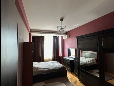 4 otaqlı mənzil, 200 m², 28 May: 700 000 ₼ 5