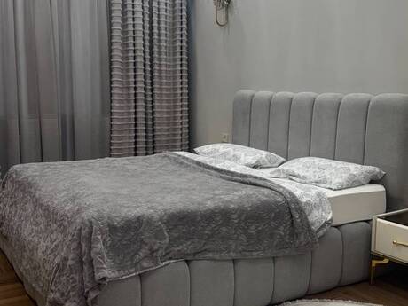 Kirayə 3 otaqlı mənzil, 140 m², 28 May: 1 550 ₼/ay 4