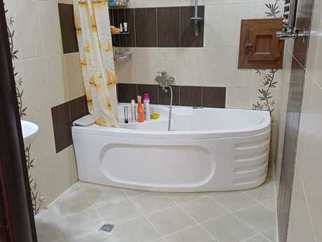 Kirayə 3 otaqlı mənzil, 120 m², 8 Noyabr: 900 ₼/ay 2
