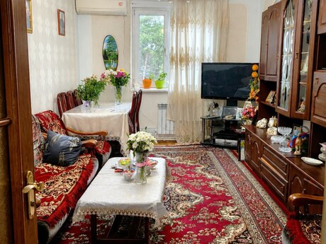 Объявление №6397907 - Баку, пос. Биладжары, 4-комн., 90 м², 2/5 этаж