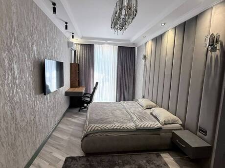 4-room apartment for rent, 150 m², Həzi Aslanov: 1 500 ₼/mo 3