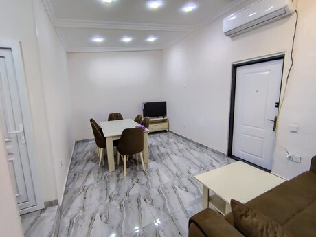 4-room apartment for rent, 90 m², Memar Əcəmi: 800 ₼/mo 3