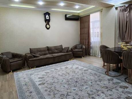 4-room apartment, 150 m², İnşaatçılar: 295 000 ₼ 2