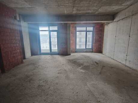 2 otaqlı mənzil, 50 m², 28 May: 290 000 ₼ 2