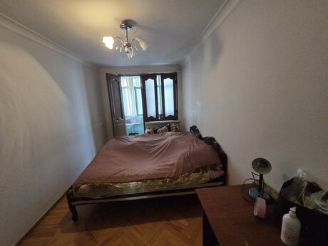 2 otaqlı mənzil, 60 m², Nizami: 210 000 ₼ 2