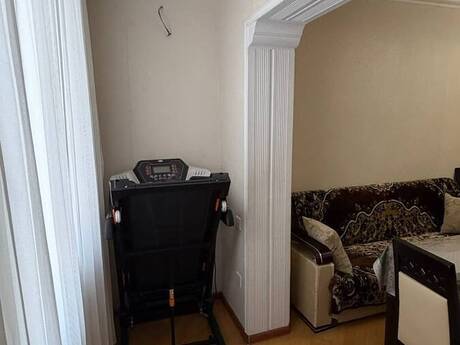 2-room apartment for rent, 60 m², 8 Noyabr: 700 ₼/mo 3