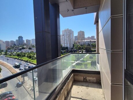 4 otaqlı mənzil, 220 m², Central Towers: 830 000 ₼ 5