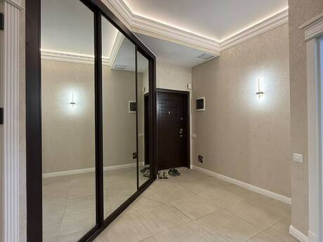 3 otaqlı mənzil, 153 m², 28 May: 780 000 ₼ 5