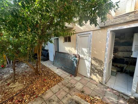 6 otaqlı həyət evi, 180 m², Binə: 148 000 ₼ 3