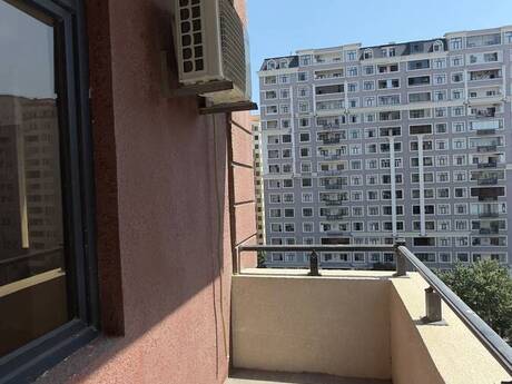 Объявление №6398096 - Баку, Насиминский  р., 3-комн., 130 м², 12/17 этаж