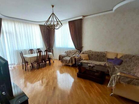 Kirayə 3 otaqlı mənzil, 155 m², 8 Noyabr: 950 ₼/ay 4