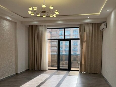 2 otaqlı mənzil, 83 m², 28 May: 295 000 ₼ 2