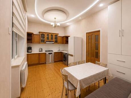 5 otaqlı həyət evi, 440 m², Görədil: 450 000 ₼ 5