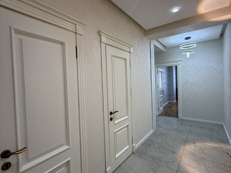 3 otaq · 128 m² · 11/16 mərtəbə, Memar Əcəmi