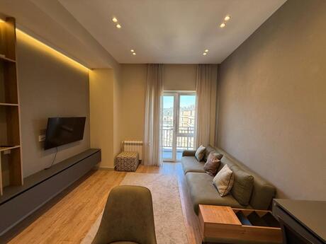 2-room apartment for rent, 55 m², Ağ şəhər: 1 550 ₼/mo 2