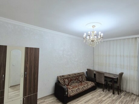 Elan №6398191 - Bakı, Memar Əcəmi m., 2 otaqlı, 32 m², 2/5 mərtəbə