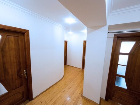 3-room apartment for rent, 95 m², Yeni Yasamal: 750 ₼/mo 3