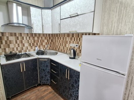 Kirayə 2 otaqlı mənzil, 65 m², Şah İsmayıl Xətai: 800 ₼/ay 5