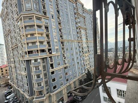 2 otaqlı mənzil, 65 m², 8-ci mikrorayon: 175 000 ₼ 3