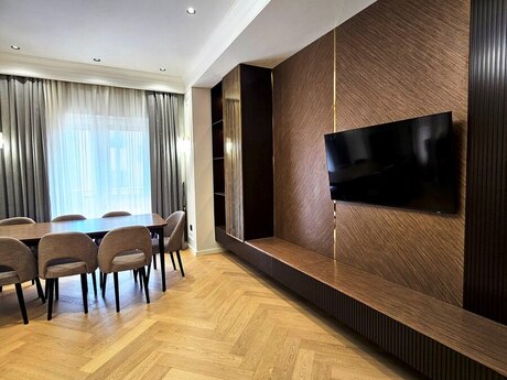 4 otaqlı mənzil, 143 m², Ağ şəhər: 730 000 ₼ 3