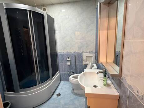 3 otaqlı mənzil, 95 m², İnşaatçılar: 270 000 ₼ 2