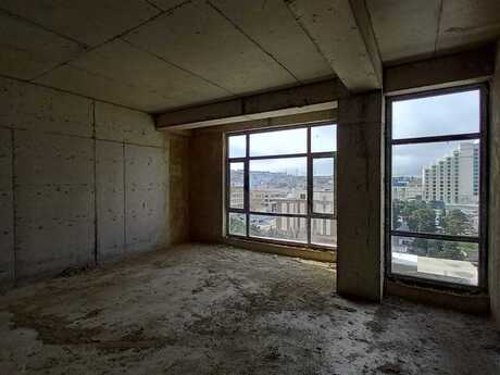 3 otaqlı mənzil, 135 m², Yasamal: 270 000 ₼ 2