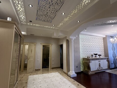4 otaqlı mənzil, 210 m², İçəri Şəhər: 690 000 ₼ 5