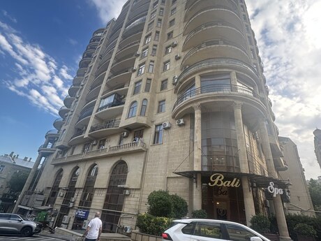 4 İçəri Şəhər