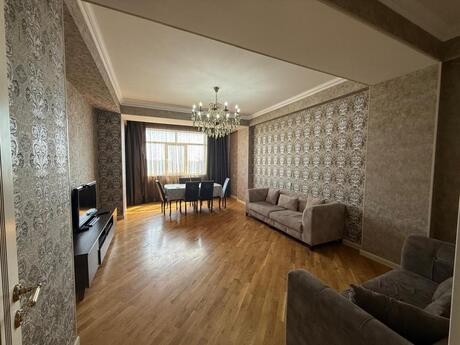 Kirayə 3 otaqlı mənzil, 120 m², Qara Qarayev: 1 200 ₼/ay 2