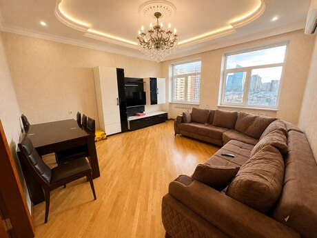 Elan №6398489 - Bakı, Şah İsmayıl Xətai m., 2 otaqlı, 95 m², 11/18 mərtəbə