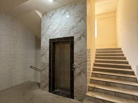 4-room apartment, 150 m², Azadlıq Prospekti: 300 000 ₼ 4