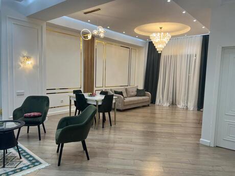 Elan №6398570 - Bakı, Ağ şəhər q., 3 otaqlı, 99 m², 5/8 mərtəbə