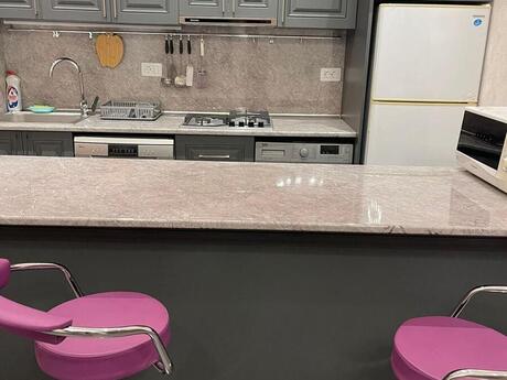 Elan №6398584 - Bakı, Nizami m., 2 otaqlı, 90 m², 13/17 mərtəbə