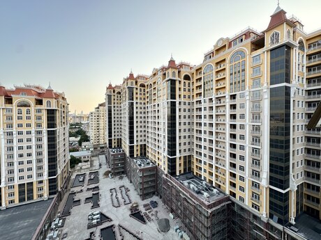 3 otaqlı mənzil, 113 m², Triumph Palace: 339 000 ₼ 3