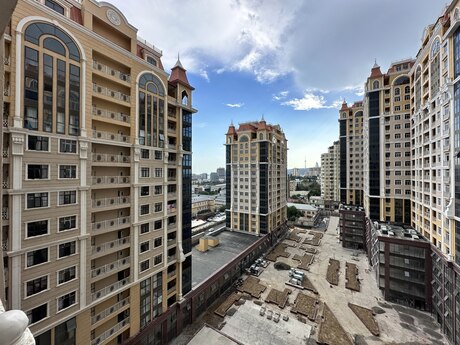 3 otaqlı mənzil, 80 m², 28 May: 270 000 ₼ 3