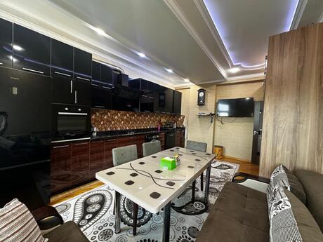 Аренда: 4-комнатная квартира, 140 м², Nizami: 1 199 ₼/мес 2