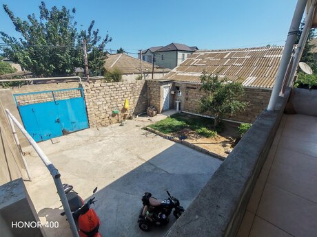 3 otaqlı həyət evi, 110 m², Binə: 135 000 ₼ 2