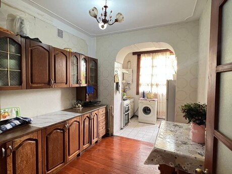 Elan №6398653 - Bakı, Nəriman Nərimanov m., 3 otaqlı, 68 m², 3/5 mərtəbə