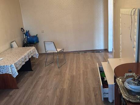 2-room apartment for rent, 45 m², Bakıxanov: 400 ₼/mo 2