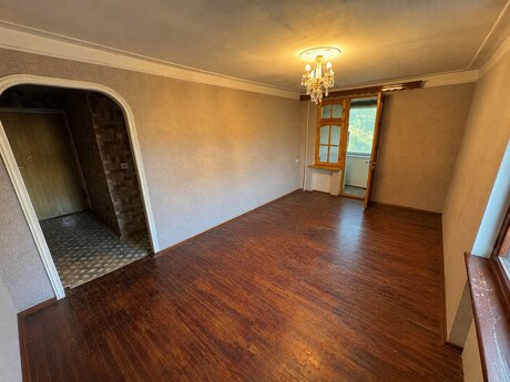 Elan №6387252 - Bakı, Qara Qarayev m., 1 otaqlı, 40 m², 2/5 mərtəbə