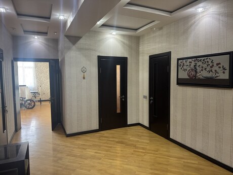 3 otaqlı mənzil, 130 m², Elmlər Akademiyası: 365 000 ₼ 3