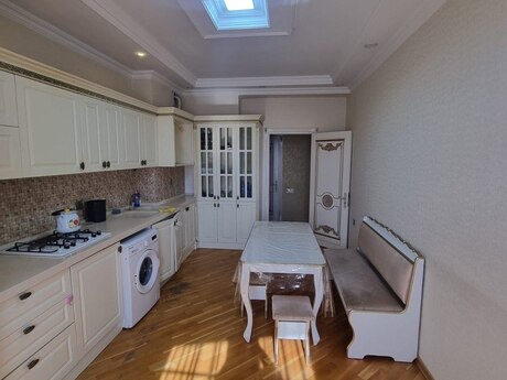 3 otaq · 139 m² · 9/16 mərtəbə, İnşaatçılar