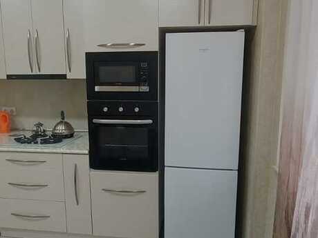 Kirayə 2 otaqlı mənzil, 100 m², Şah İsmayıl Xətai: 900 ₼/ay 2