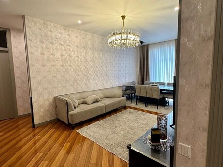 Elan №6398873 - Bakı, 8 Noyabr m., 3 otaqlı, 107 m², 20/27 mərtəbə